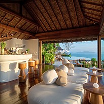 The Hilltop Bar - Six Senses Yao Noi