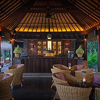 Champagne Bar - The Legian Seminyak, Bali