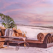 Sonnenuntergang am Strand - The Palms Zanzibar