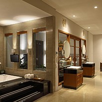  Royal Pavilion Badezimmer - The Samaya Seminyak