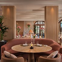 Es Fum Restaurant - The St. Regis Mardavall Mallorca Resort
