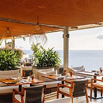 Trapiche Pool Restaurant - Saccharum