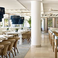 Whale Restaurant - Vila Vita Parc Resort & Spa