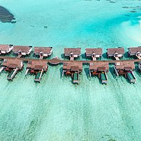 Wind Villa mit Pool - OZEN Life Maadhoo