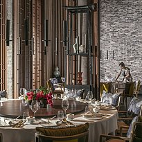 Yu Ting Yuang - Four Seasons Hotel Bangkok at Chao Phraya River