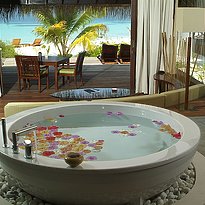 Island Villa & Beach Villa with Pool 