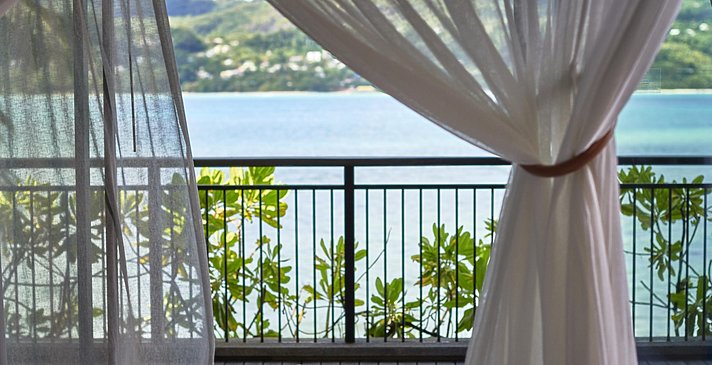 1BR Ocean House with Pool - Mango House Seychelles