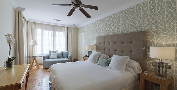 Suite Casas Ducales - Bah&iacute;a del Duque