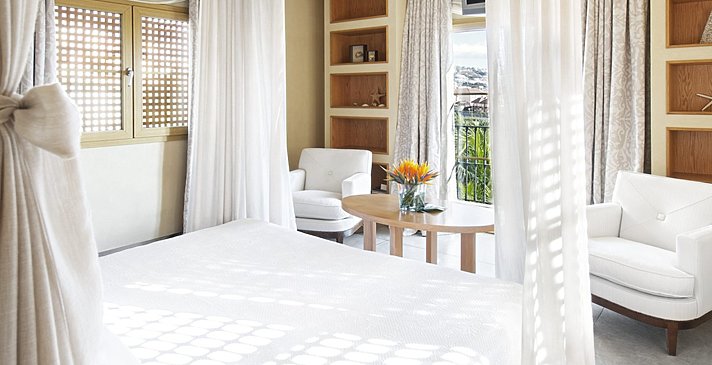 Villa Retama - Gran Hotel Bah&iacute;a del Duque Resort