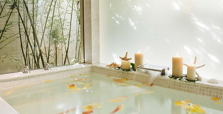 Villa Mimosa - Gran Hotel Bah&iacute;a del Duque Resort