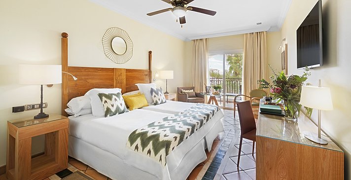 Double Room - Gran Hotel Bah&iacute;a del Duque Resort