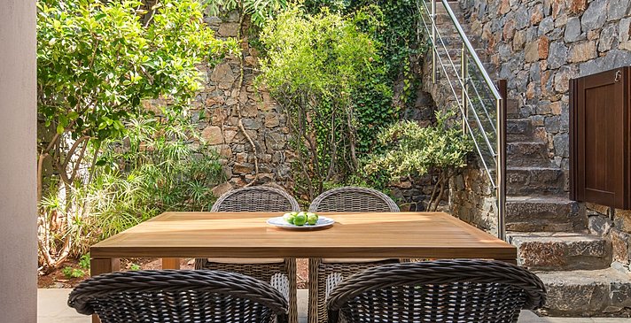 Blue Maisonette Suite Private Heated Pool - Phaea Blue