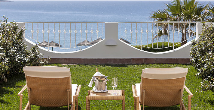 Deluxe Room Ocean View - Vila Vita Parc Resort & Spa