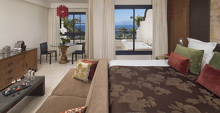 Double Ocean Front with Whirlpool - RedLevel at Gran Melia Palacio de Isora