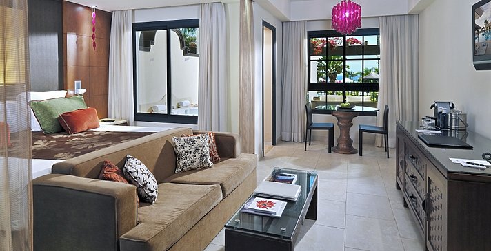 Double Ocean Front with Whirlpool - RedLevel at Gran Melia Palacio de Isora