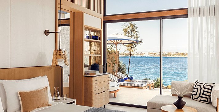 Aesthesis Bungalow Seafront Kingsize-Bett - One&Only Aesthesis Athens