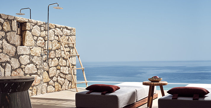 Grand Deluxe Room Sea View Shared Pool - The Royal Senses, Curio Collection by HILTON