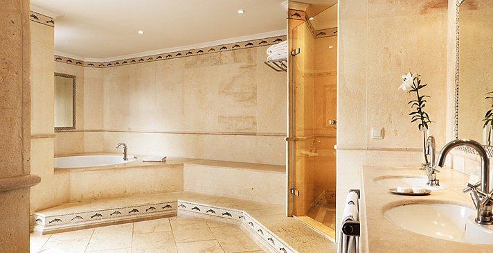 Grand Junior Suite - Puente Romano Marbella