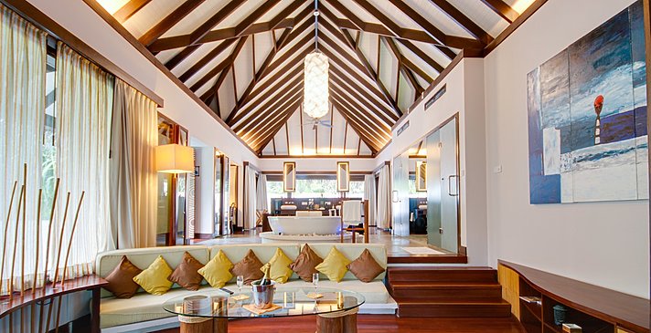 Island Villa & Beach Villa with Pool - Coco Bodu Hithi