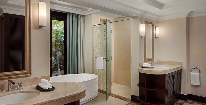 Junior Suite - The Westin Mauritius Turtle Bay Resort