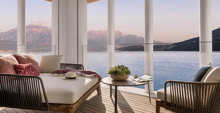 Panoramic Bayview Room - One&Only Portonovi