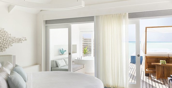 Temptation Pool Water Villa - LUX South Ari Atoll